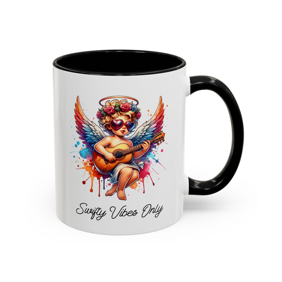 Mug Swifty Vibes Only – Tasse ange pop colorée, illustration guitare et lunettes cœur, idée cadeau originale et feel - good - MoodElle