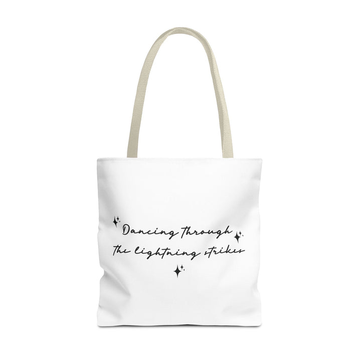 Tote bag Dancing through the lightning strikes – Sac citation poétique, design minimaliste noir et blanc, idée cadeau inspirante - MoodElle