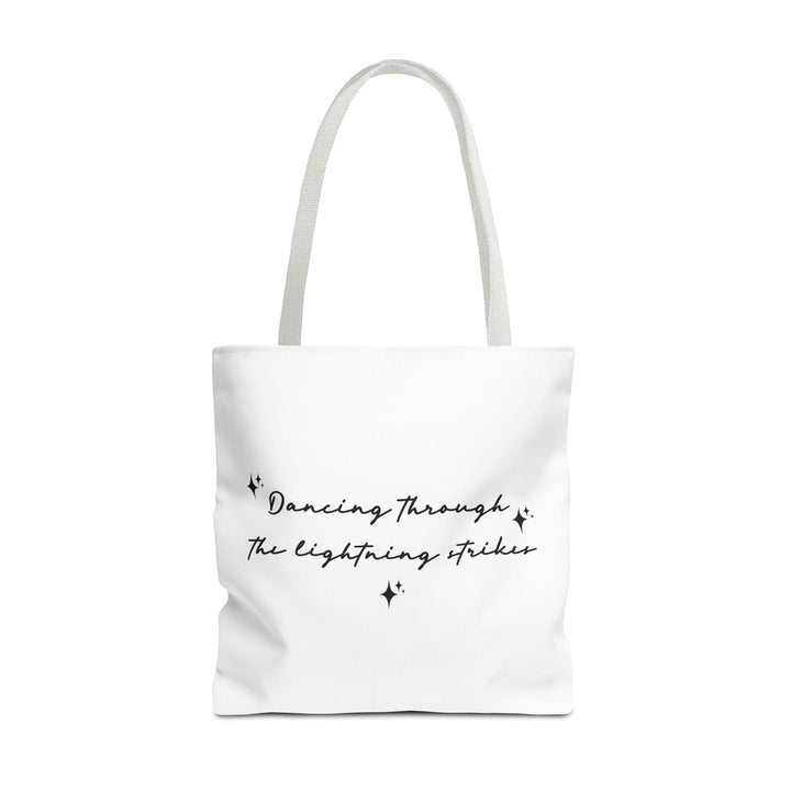 Tote bag Dancing through the lightning strikes – Sac citation poétique, design minimaliste noir et blanc, idée cadeau inspirante - MoodElle