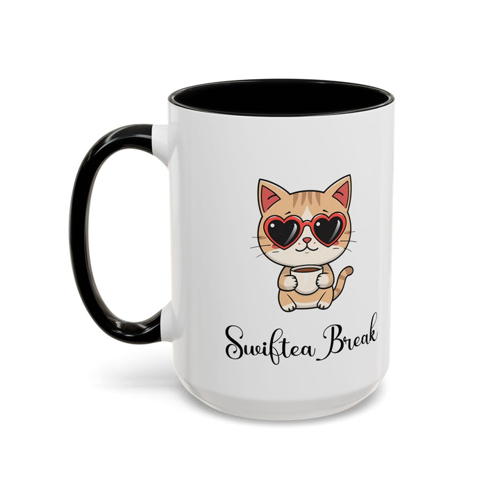 Mug "Swiftea Break" – Tasse chat mignon avec lunettes cœur, cadeau original pour les amateurs de thé et fans de l'icone - MoodElle