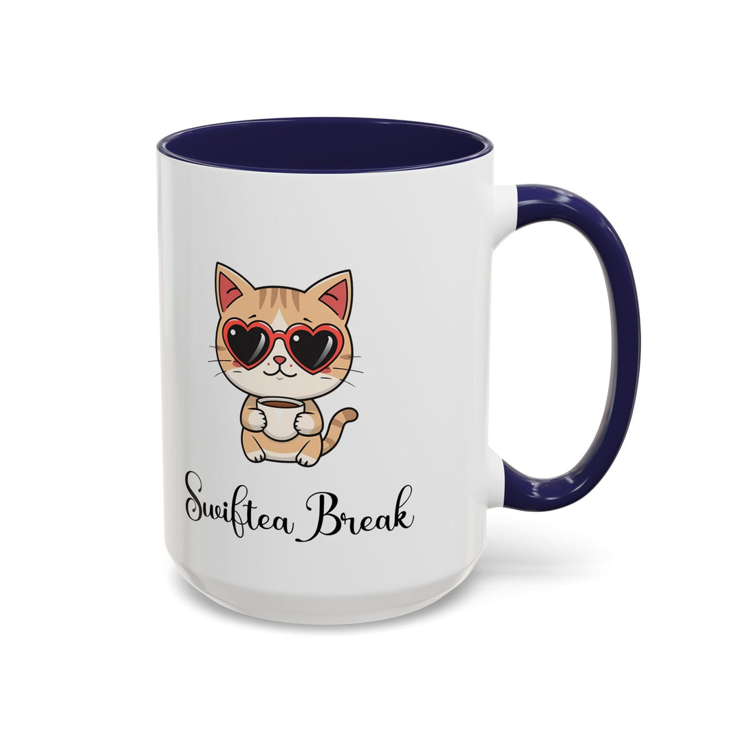 Mug "Swiftea Break" – Tasse chat mignon avec lunettes cœur, cadeau original pour les amateurs de thé et fans de l'icone - MoodElle