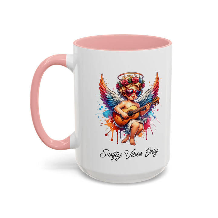 Mug Swifty Vibes Only – Tasse ange pop colorée, illustration guitare et lunettes cœur, idée cadeau originale et feel - good - MoodElle