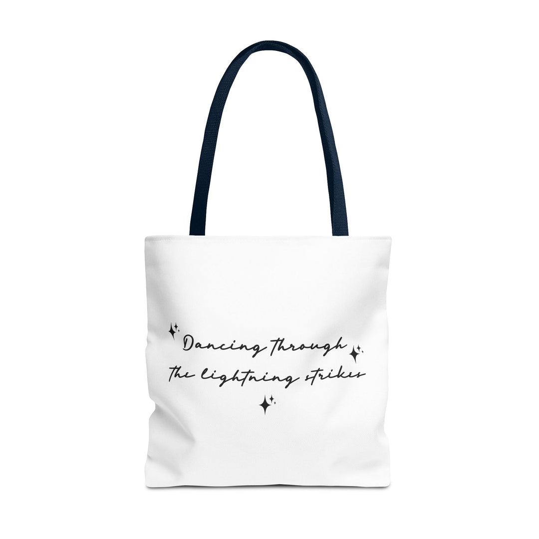 Tote bag Dancing through the lightning strikes – Sac citation poétique, design minimaliste noir et blanc, idée cadeau inspirante - MoodElle